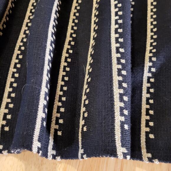 NEW With Tag Lark + Gray Knit Black & Gold A-line Skirt Stretch Viscose Metalic - Picture 3 of 7